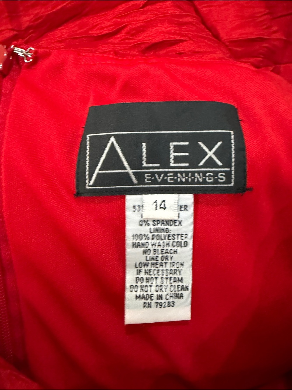 EUC ALEX Evening Red Ruched Cap-Sleeve Evening Dress - Picture 7 of 10